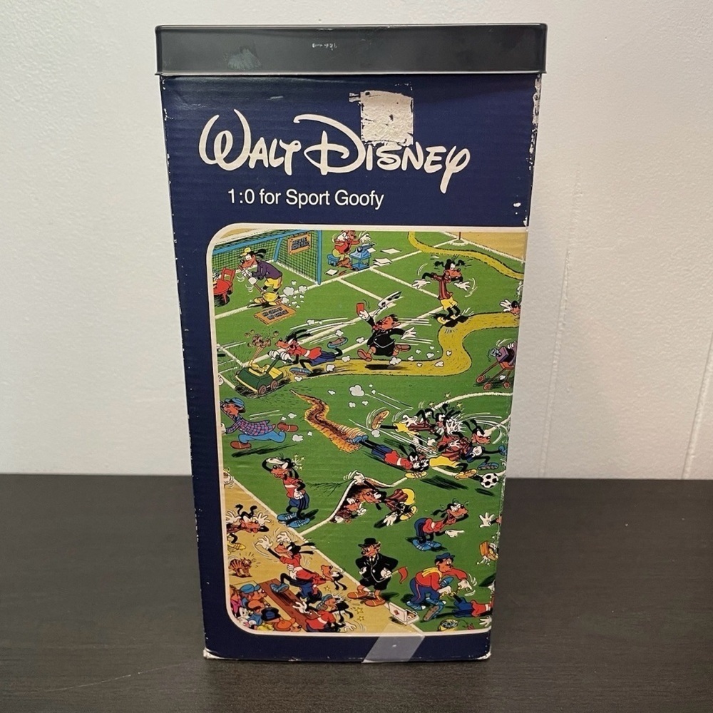 Heye Walt Disney 1:0 For Sport Goofy - 750 Piece Puzzle - 1983 - Picture 3 of 10
